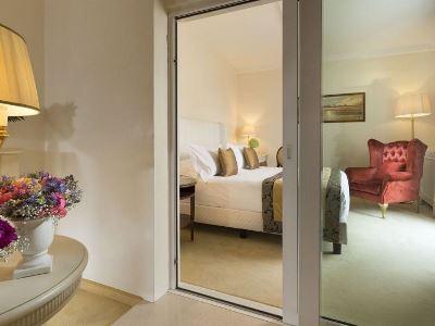 Hotel De Londres